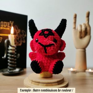 Baphomet sur socle | Couleurs personnalisables – Image 9