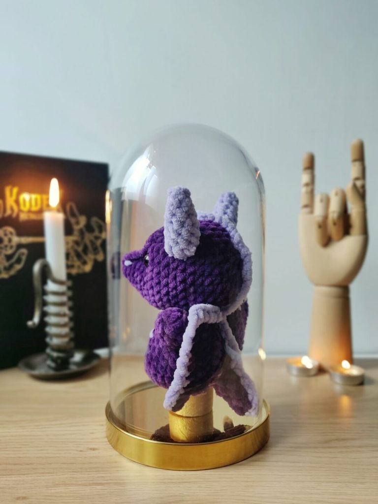 Dragon sous cloche | Couleurs personnalisables