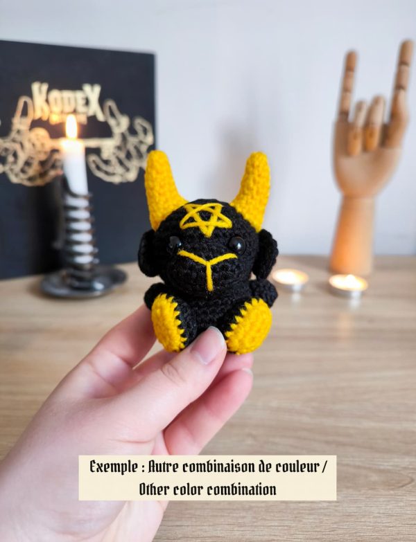 Mini Baphomet sous Cloche | Couleurs personnalisables