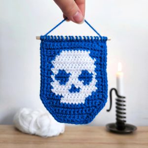 Mini Tapisserie Crâne au Crochet - Produits finis – Image 5