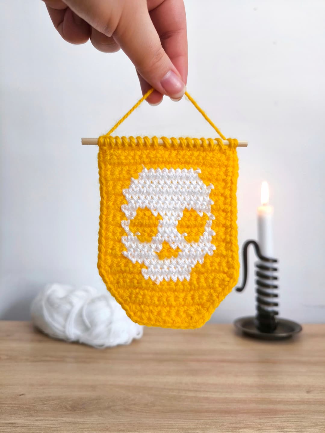 Mini Tapisserie Crâne au Crochet - Produits finis – Image 3