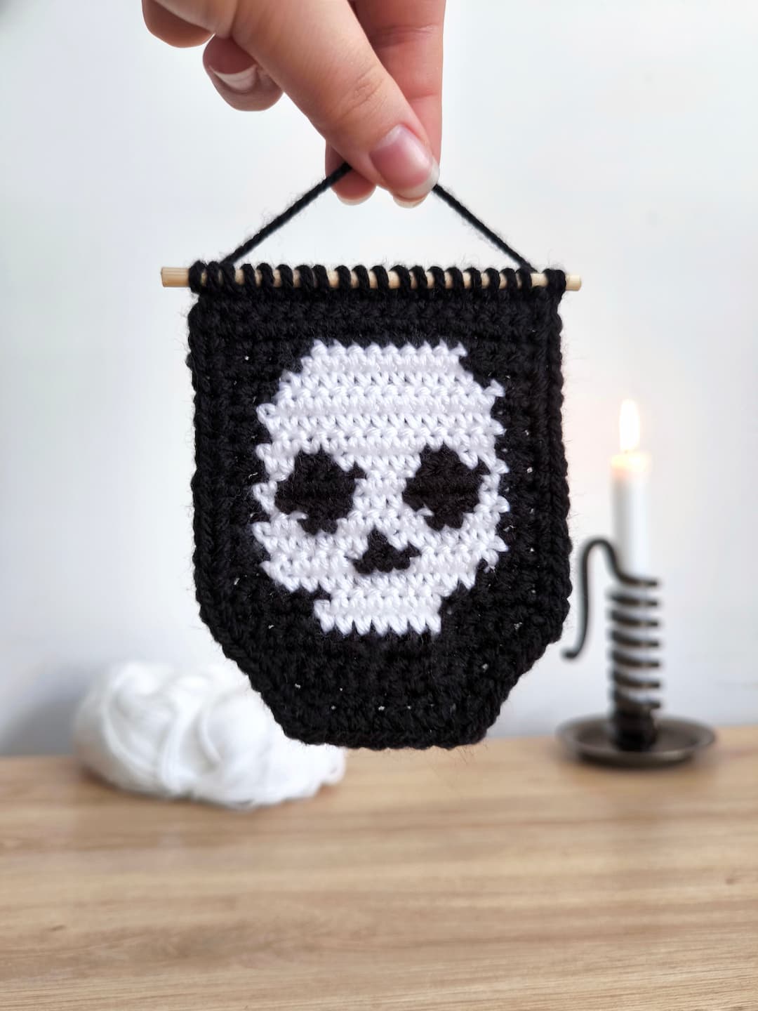 Mini Tapisserie Crâne au Crochet - Produits finis – Image 9