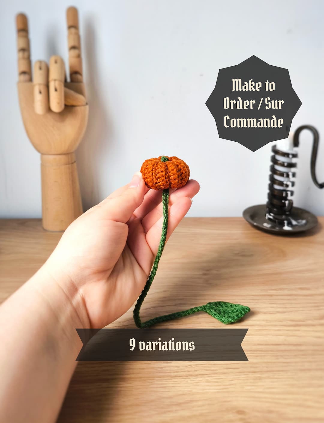 Marque-page citrouille au crochet - Sur commande – Image 1