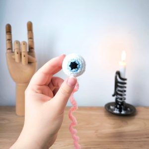 Marque-page œil au crochet - Produit fini – Image 4