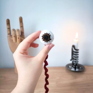 Marque-page œil au crochet - Produit fini – Image 5