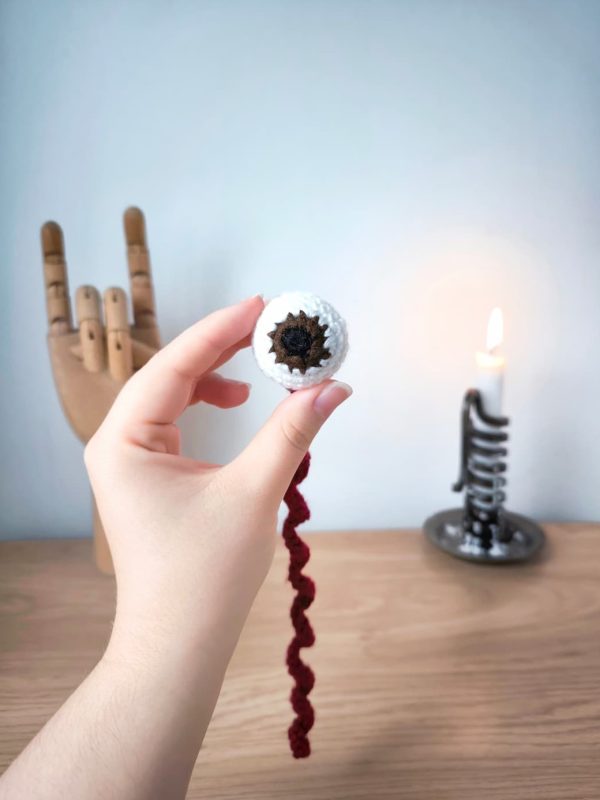 Marque-page œil au crochet - Produit fini