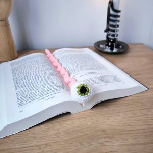 Marque-page œil au crochet - Produit fini – Image 8