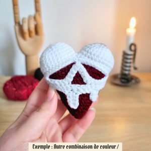 Cœur empoisonné en crochet sous cloche | Couleurs personnalisables – Image 7