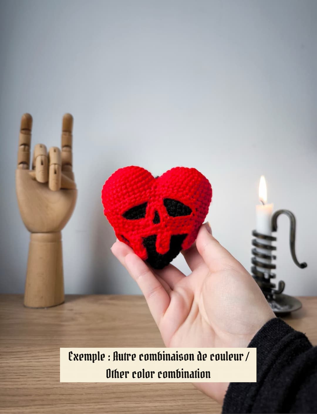 Porte-clé Cœur Empoisonné en Crochet | Couleurs personnalisables – Image 8