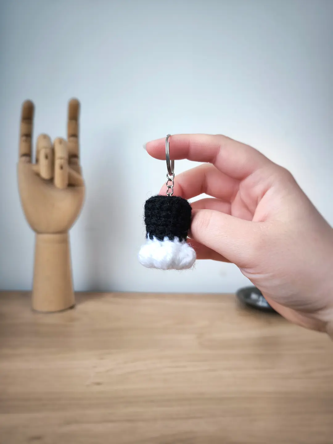 Porte-clés Pattes de Chat au Crochet - Produit fini – Image 5