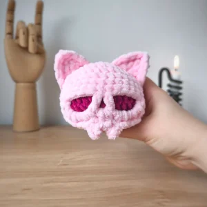 Crâne Chat au Crochet sous cloche | Couleurs personnalisables – Image 3
