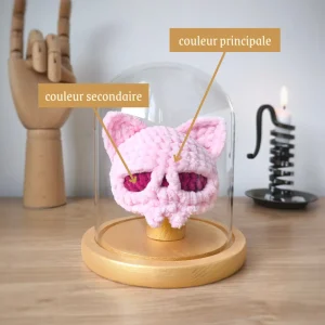 Crâne Chat au Crochet sous cloche | Couleurs personnalisables – Image 7