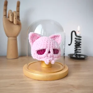 Crâne Chat au Crochet sous cloche | Couleurs personnalisables – Image 4