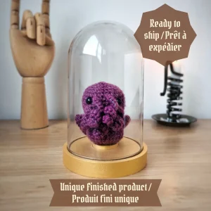 Mini Cthulhu sous Cloche Prune et Paillettes | Produit exclusif – Image 1