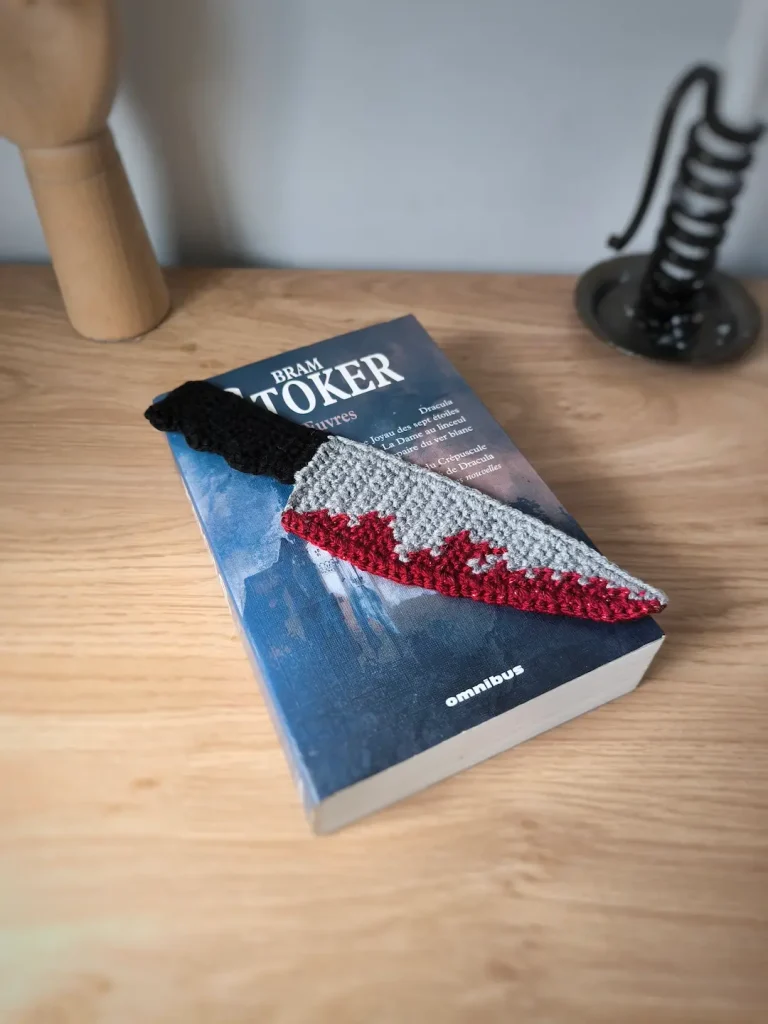 Marque-page Couteau au crochet - Produit fini