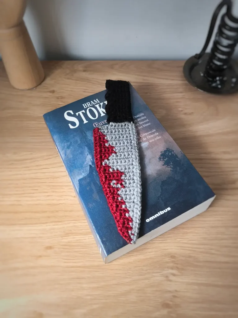 Marque-page Couteau au crochet - Produit fini