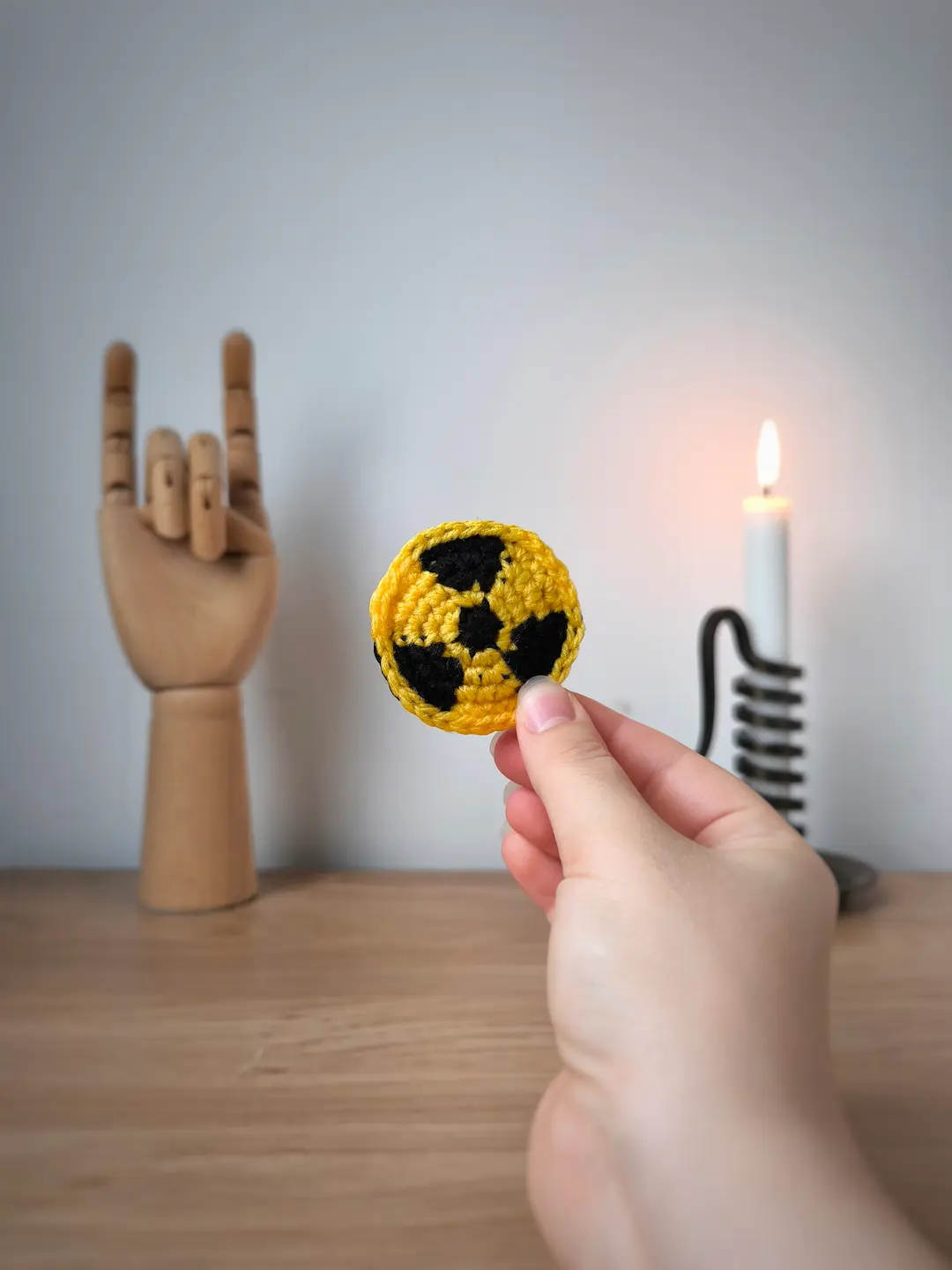 Magnets "Zone 51" au crochet - Produits finis – Image 6