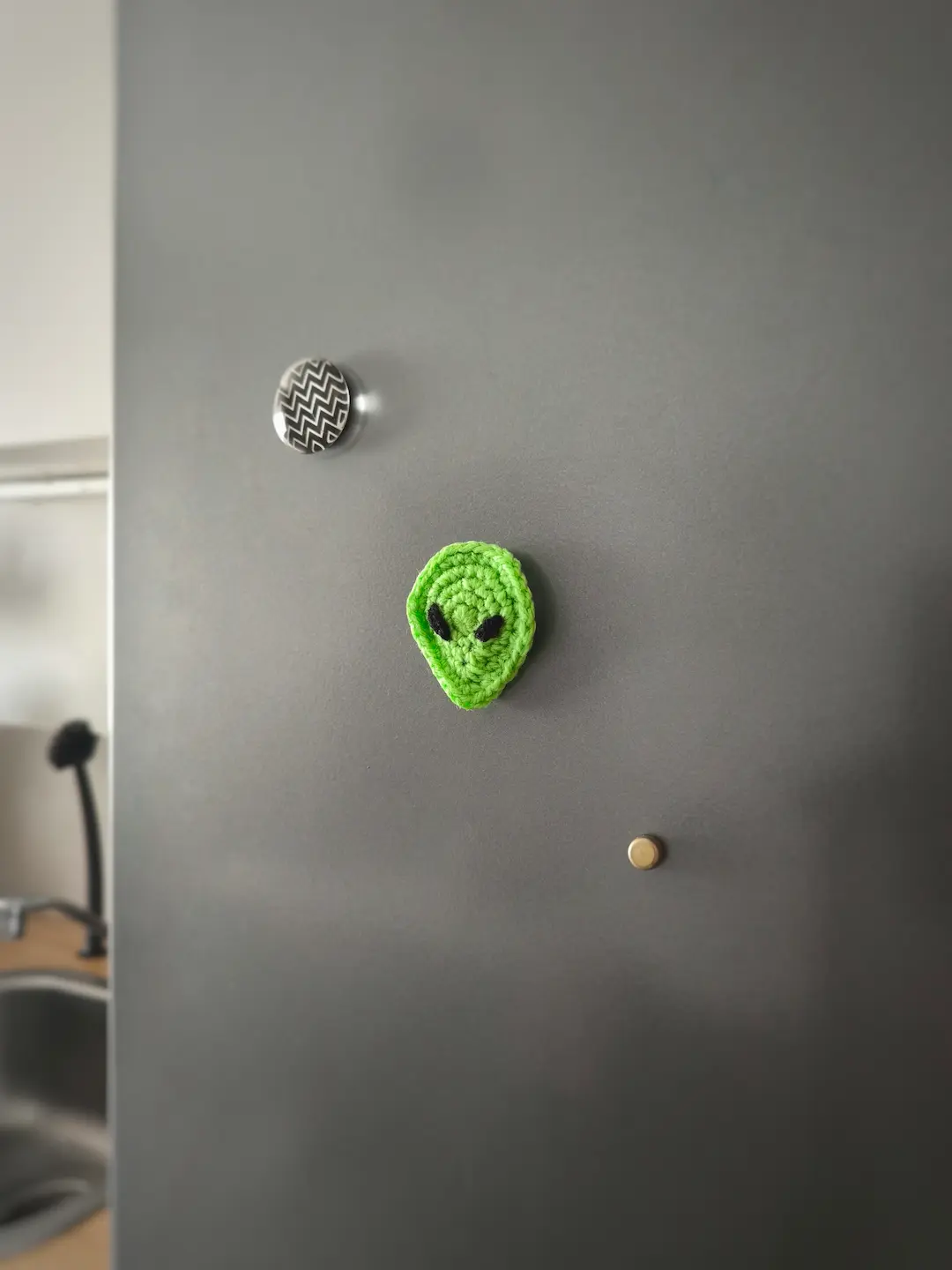Magnets "Zone 51" au crochet - Produits finis – Image 4