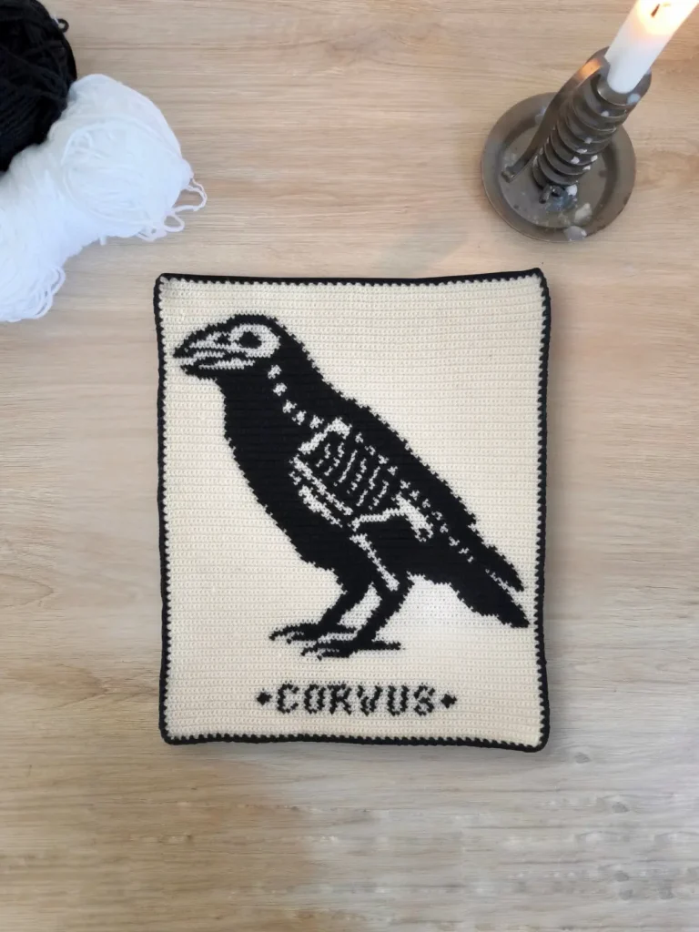 Patron Tapisserie au Crochet "Corbeau" - PDF FR ou EN